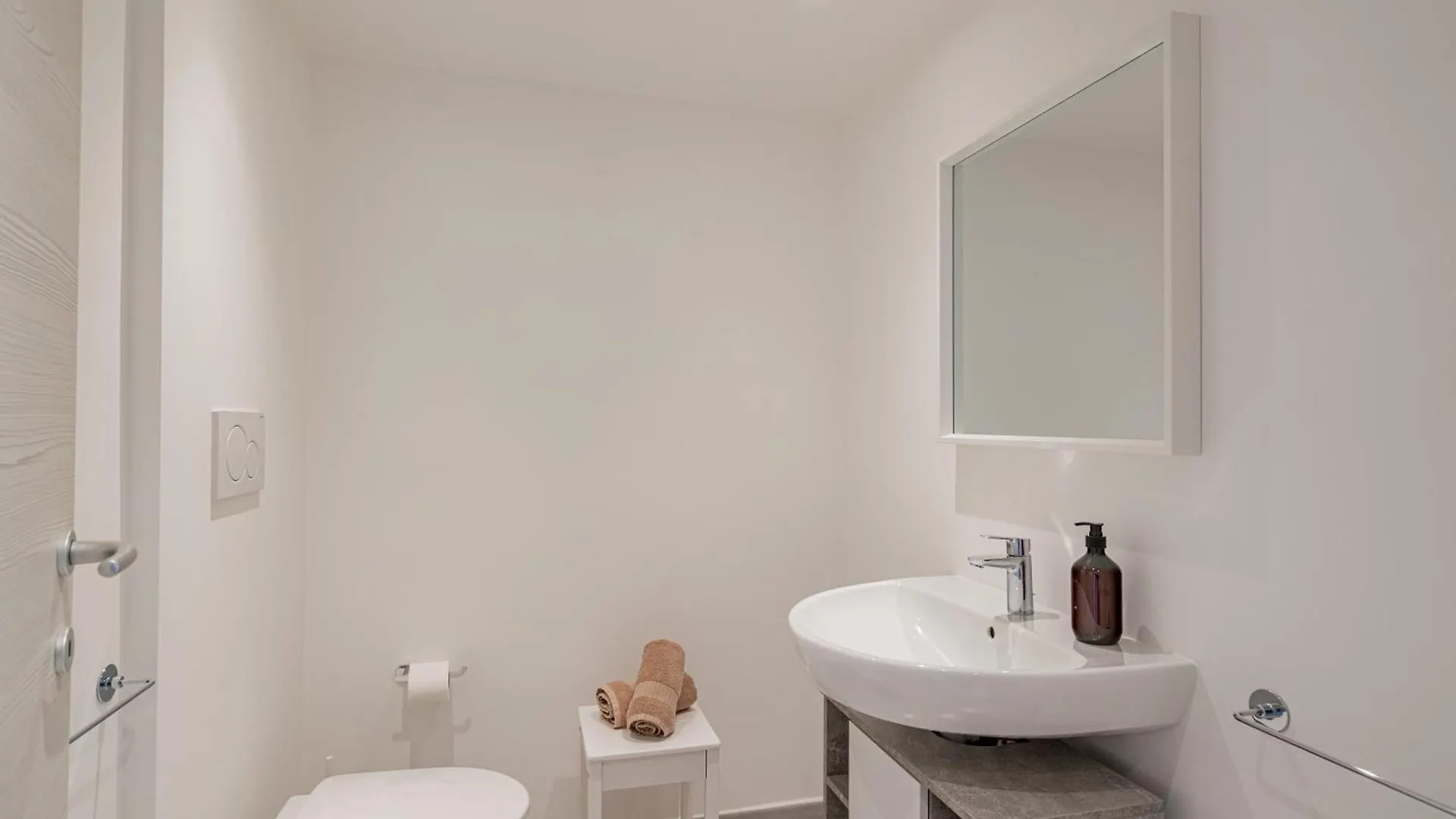 Guest house Domo De Centro, Centro Di Olbia Hotel Italy
